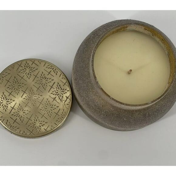 NIB Anthropologie Capri Blue Volcano Sugarcoated Glass 19 oz Sold out online - Picture 4 of 5